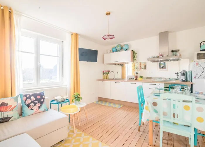 Maison 1934 - Gare & Parking Gratuit J ベッド・アンド・ブレックファスト