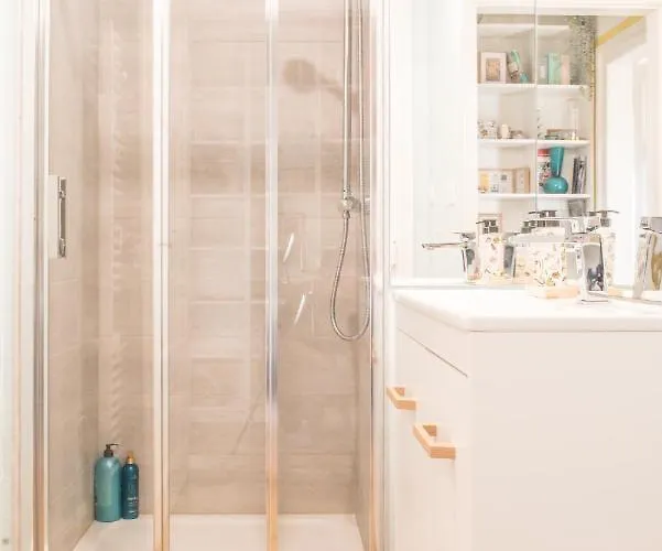 ベッド・アンド・ブレックファスト Maison 1934 - Gare & Parking Gratuit J 3*